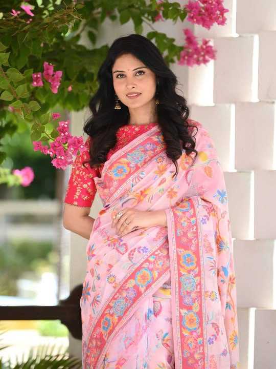 Stylish Banarasi Soft Silk Saree with Kashmiri Weaving