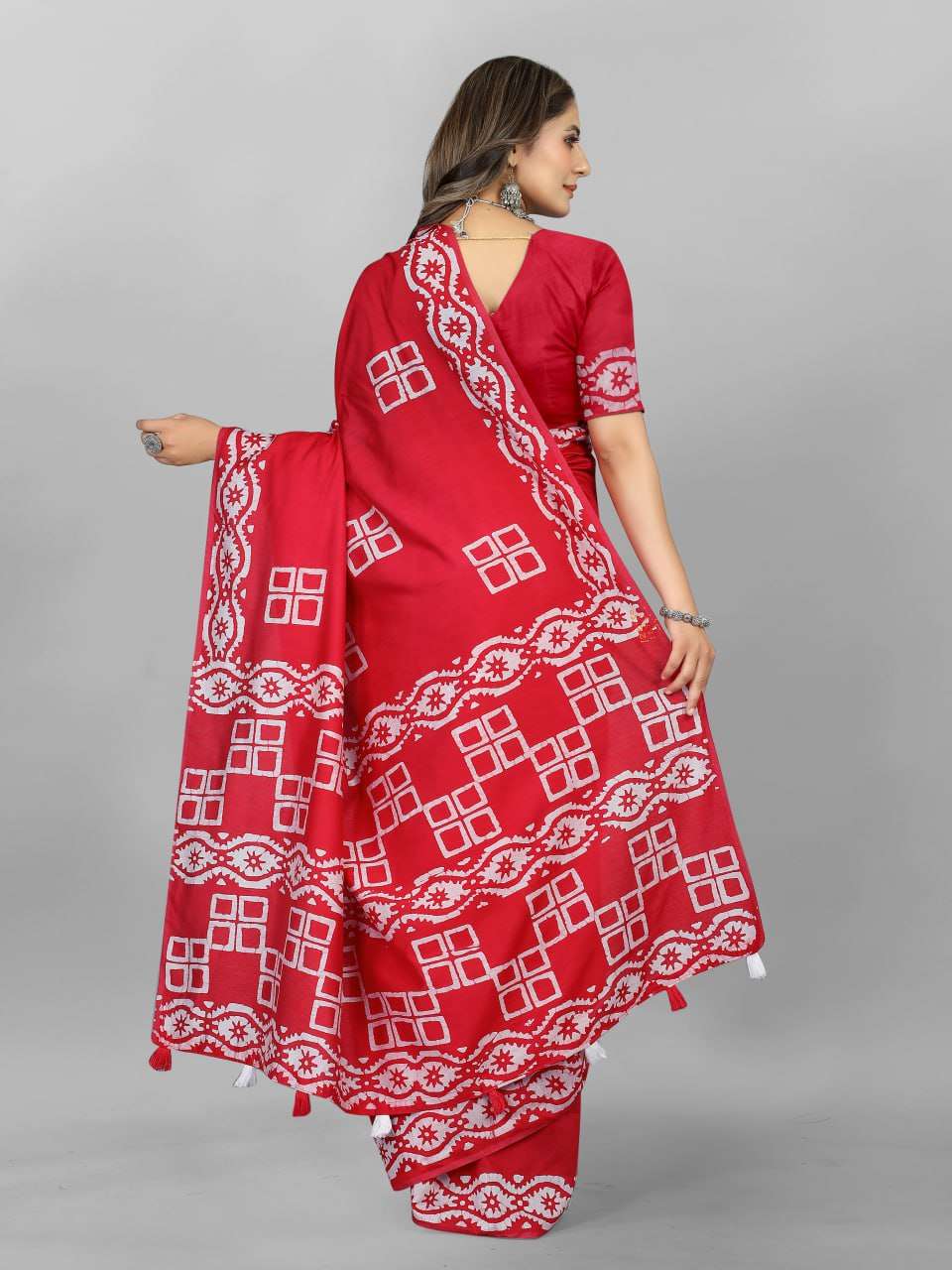 Stylish Hand Wax Batik Saree