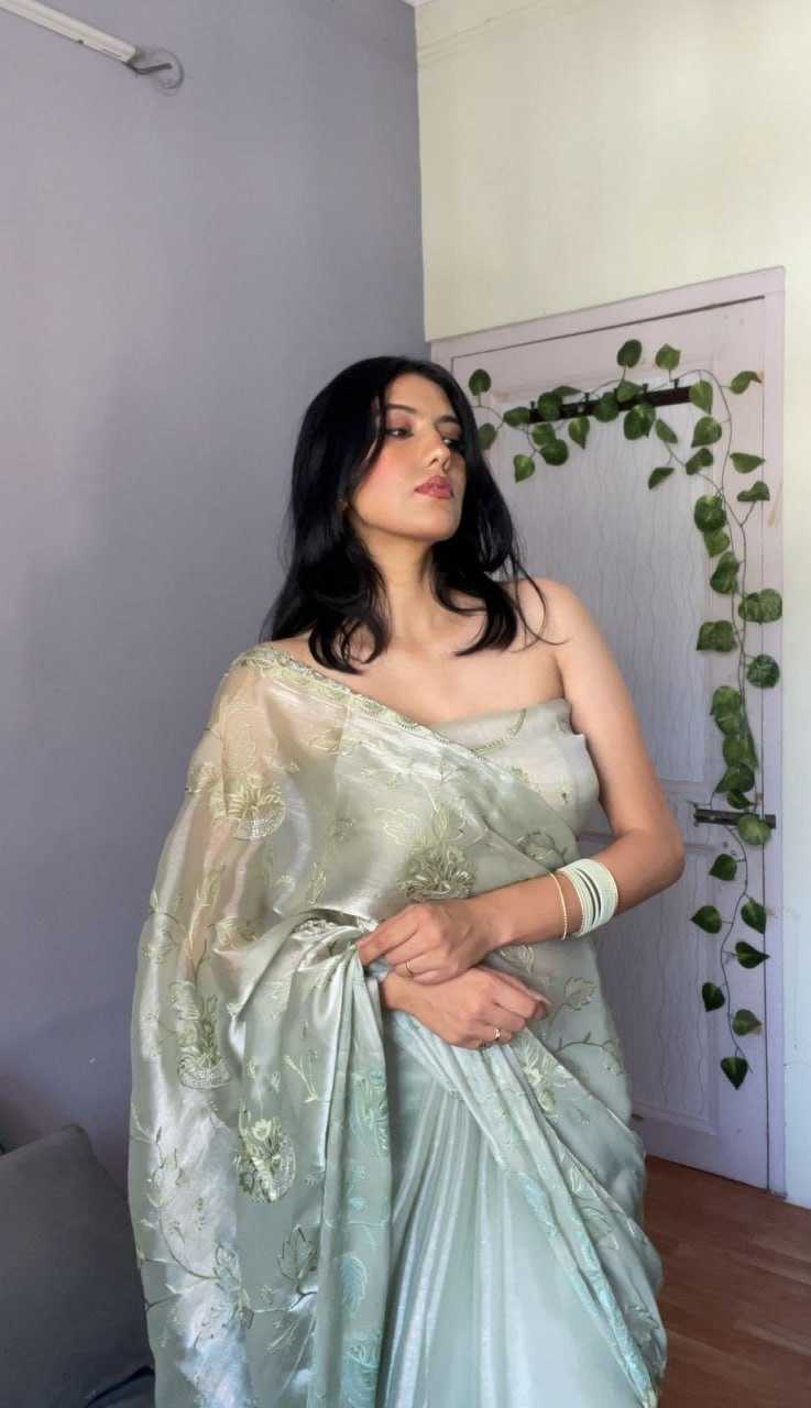 Pista Jimmy Choo Saree With Embroidery Viscose Thread