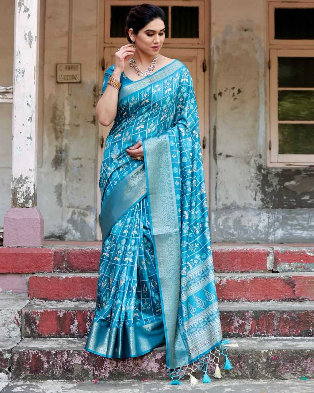 Pure Silk Saree with Square Cells Pattern