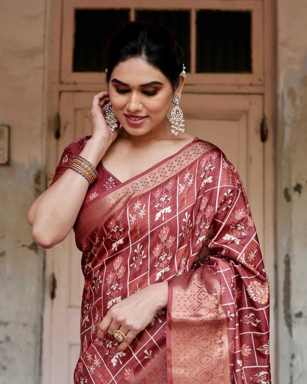 Pure Silk Saree with Square Cells Pattern