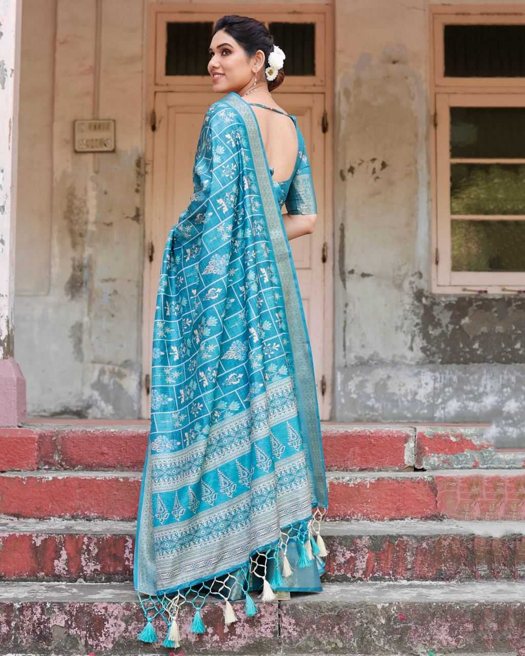 Pure Silk Saree with Square Cells Pattern